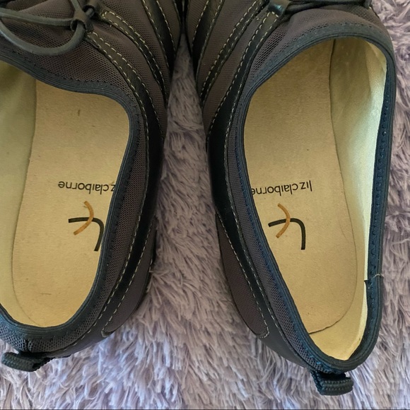 Liz Claiborne size 9 1/2 “Layton” shoes Navy - Picture 5 of 7